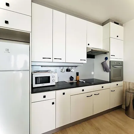 2 Pieces Avec Wifi Et Garage A - Fr-1-245-148 La Baule