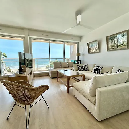 2 Pieces Avec Wifi Et Garage A - Fr-1-245-148 Διαμέρισμα